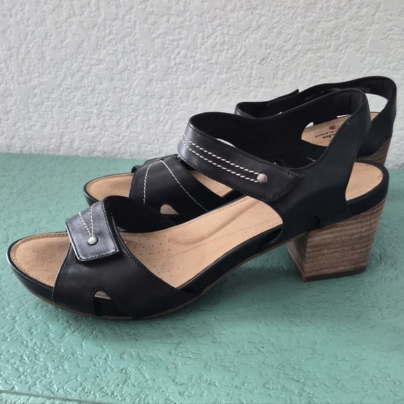 Clarks Unstructured Black Leather Comfort Sandals Block Heel Size 8 - Picture 3 of 12